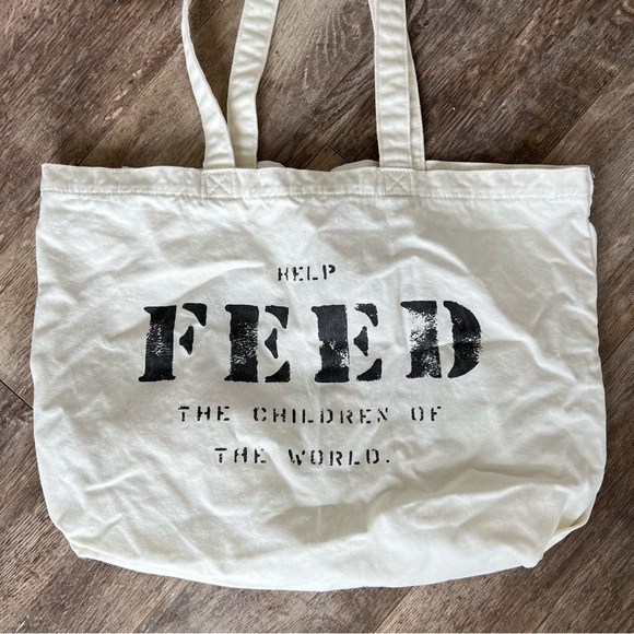 Like new! FEED Reusable Large Canvas Bag - Picture 2 of 3